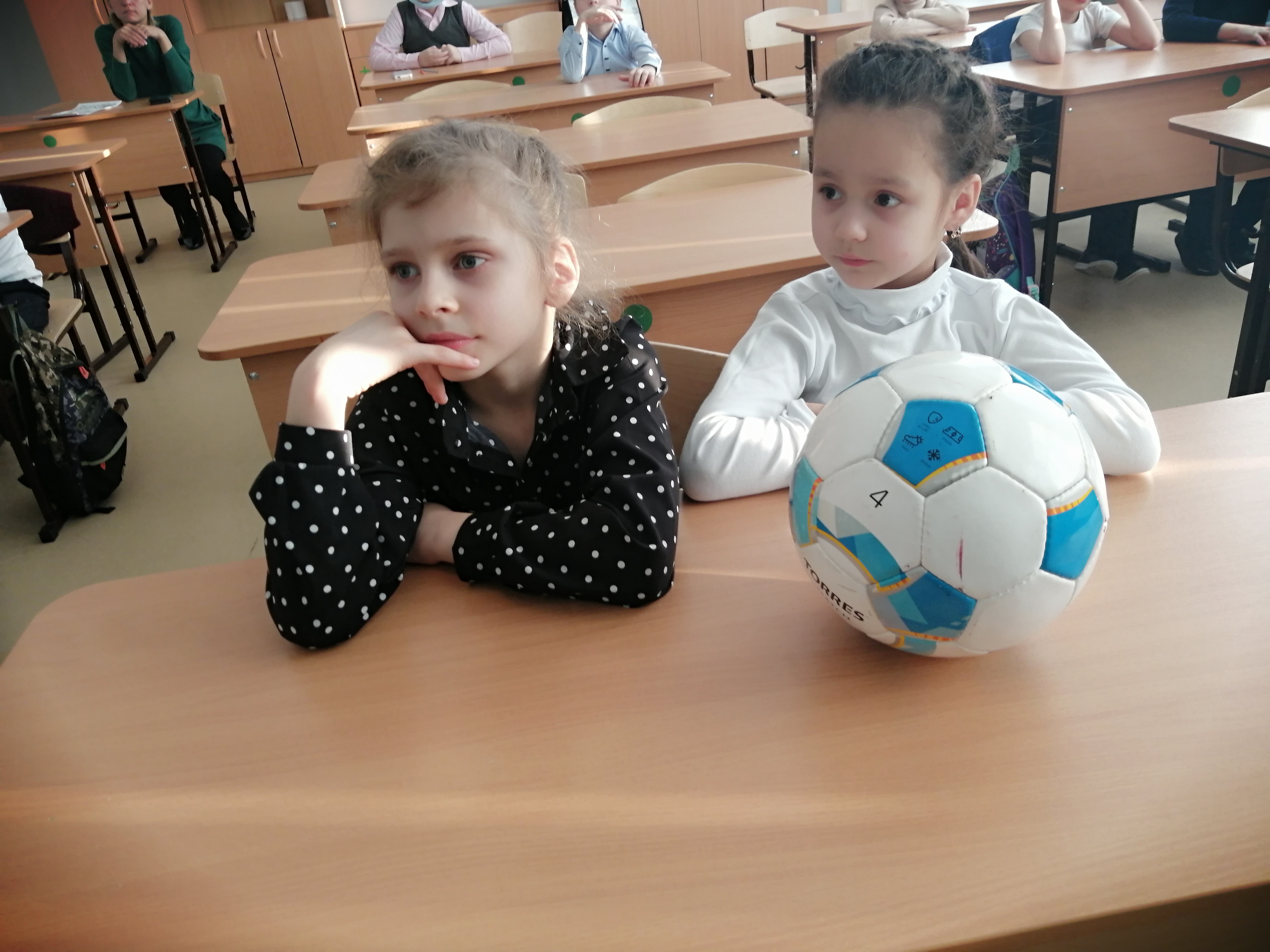 Всероссийский фестиваль «Футбол в школе» . Классные часы &amp;quot;Футбол помогает&amp;quot;.